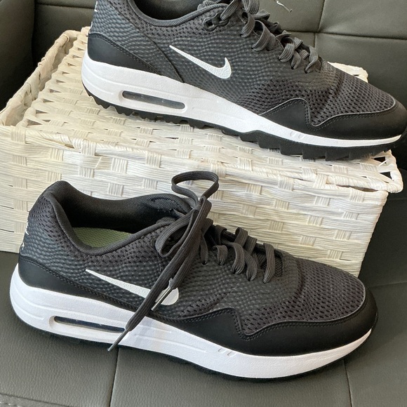 Hoka Men's Black Athletic Running Shoes - Picture 2 of 7